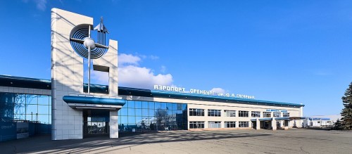 Утренние рейсы из Петербурга в Оренбург перенесли и отменили