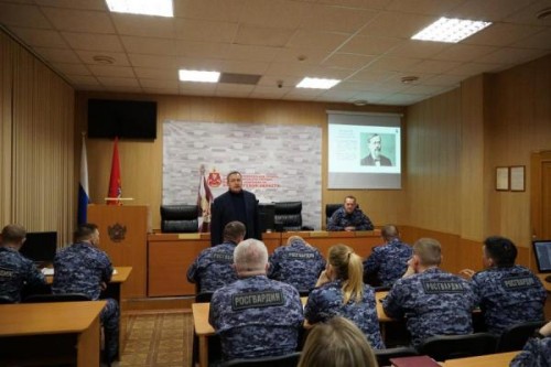 В ОРЕНБУРГЕ ПРЕДСТАВИТЕЛЬ РОССИЙСКОГО ОБЩЕСТВА «ЗНАНИЕ» ПРОВЕЛ ВСТРЕЧУ С РОСГВАРДЕЙЦАМИ В ОРЕНБУРГЕ ПРЕДСТАВИТЕЛЬ РОССИЙСКОГО ОБЩЕСТВА «ЗНАНИЕ» ПРОВЕЛ ВСТРЕЧУ С РОСГВАРДЕЙЦАМИ