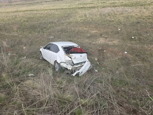 На трассе под Энергетиком водитель «Шкоды» погиб после съезда в кювет