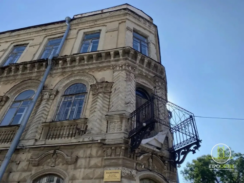 Усадьбу Веденской в центре Оренбурга выставили на торги Усадьбу Веденской в центре Оренбурга выставили на торги